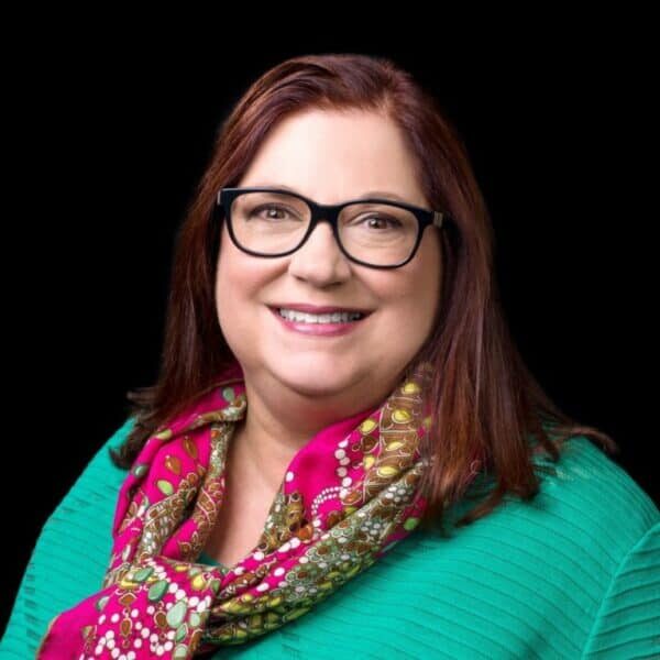 Portrait of Taryn Rogalski-Salter